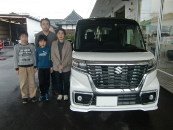 スペーシアカスタム　ＨＹＢＲＩＤ　ＸＳ　ご納車いたしました！！