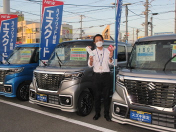 ♪　中古車たくさん取り揃えております　♪