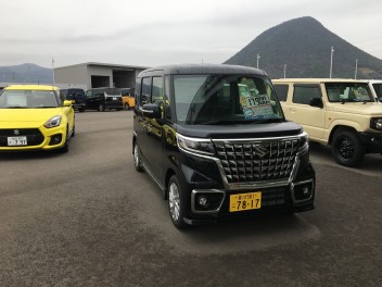 展示車、中古車盛りだくさん！！