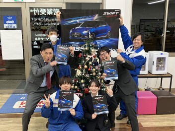 新しくスイフトスポーツが・・・⁈