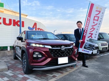 防府店の展示車だった新型フロンクスが・・・試乗車に‼