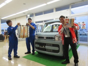 室内広々スペーシア！