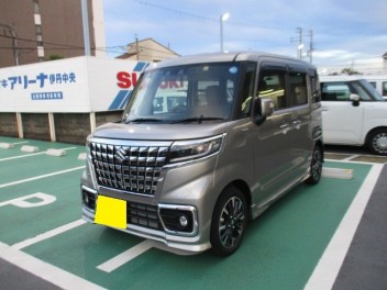 シルバーのカスタムご納車★