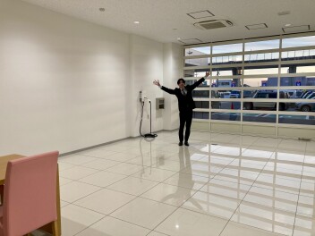 納車室はこんな雰囲気です♪