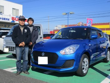 スイフトのご納車です！！