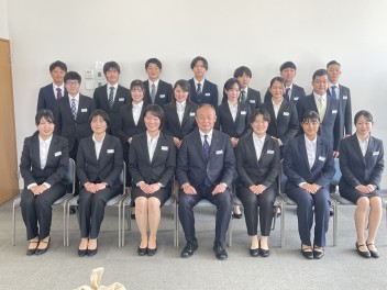 ■入社式を行いました！■