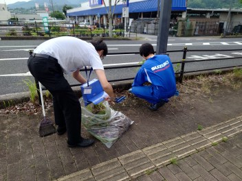 清掃活動行いました！