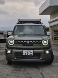 試乗車クロスビー！ドレスアップいたしました