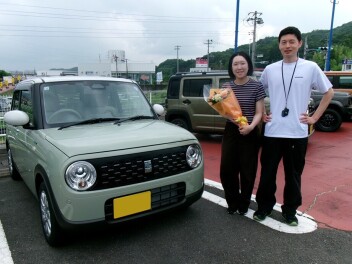 新車ラパンご納車頂きました！