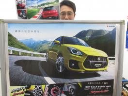 店長がスイフトスポーツを注文しました(^○^)