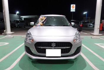 スイフトのご納車、おめでとうございます！