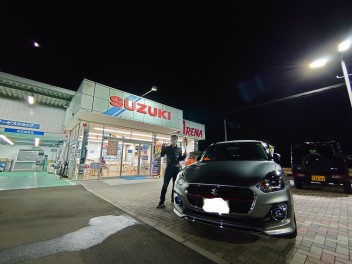 スイフト　ＨＹＢＲＩＤ　納車式！