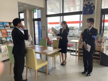 新入社員研修　３