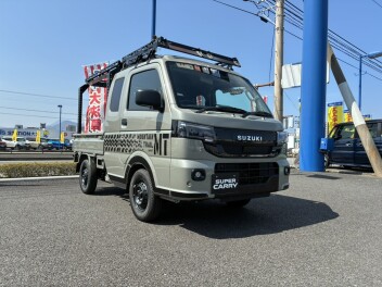 スーパーキャリイとハードカーゴコラボ！