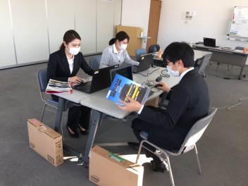 新入社員フォロー研修　実践編！