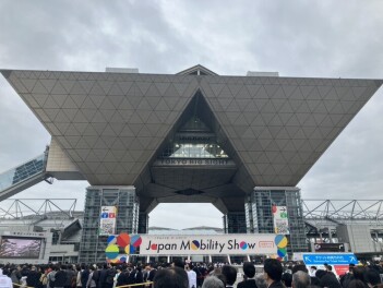 内定者の皆さんと【ジャパンモビリティショー2025】を見学してきました