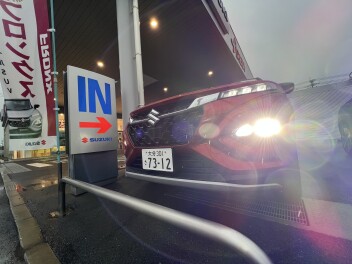 週末はフロンクス試乗に！！
