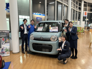 ワゴンＲスマイルが展示車で入りました‼