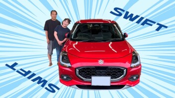 スイフト納車させていただきました☆