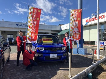 クロスビー「ブラックスタイル」展示中！