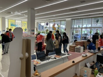 御来店御礼申し上げます