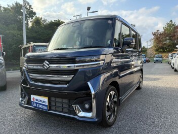 アリーナ名護の中古車紹介！！
