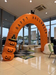 Ｃ’ＭＯＮ　ＨＡＬＬＯＷＥＥＮ