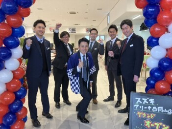 ☆グランドオープン初日！朝からご来店ありがとうございます！☆