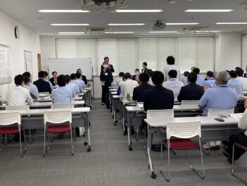 【新入社員】仮配属通知をしました