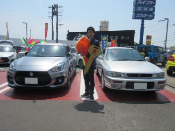 ☆Ｈ様へスイフトスポーツ納車です☆