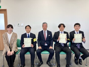 入社式を執り行いました！！！