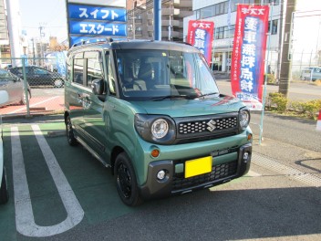 スペーシア　ギア　ご納車第一号です。