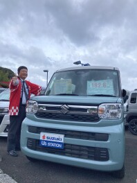 スペーシア中古置いてます！！