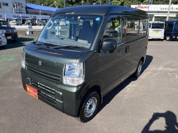 今週の新入荷中古車のご紹介です！