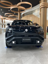 eVITARA 期間限定展示！！