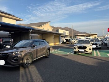 フロンクス