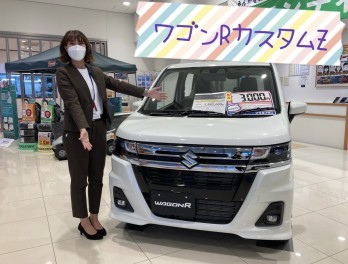 ワゴンＲ　カスタムＺ　店頭にございます！
