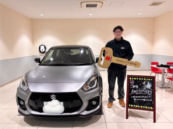 スイフトスポーツ納車させて頂きました！