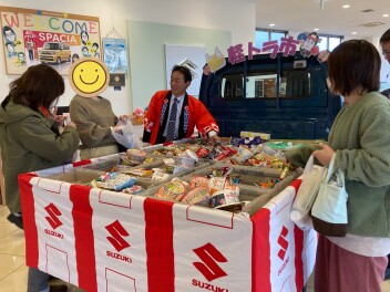 大盛況(*^^)v本日は感謝祭です!!