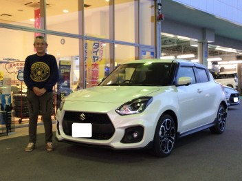 スイフトスポーツご納車おめでとうございます♪