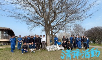 江津湖を清掃しました！！