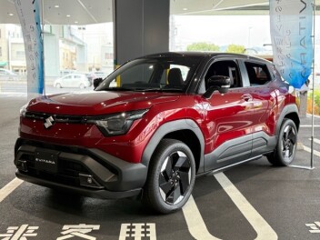 e-VITARA 展示会１日目