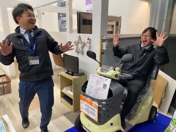 セニアカー紹介します！