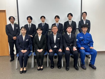 内定式を執り行いました！！