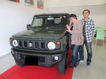 ジムニーをご納車致しました♪