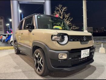 展示車クロスビーの色味が変わりました！