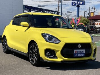 今週のおすすめ中古車 ｛ATが入庫☆｝【ZC33S スイフトスポーツ】