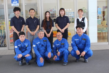 スタッフ紹介を新しくしました(^^♪