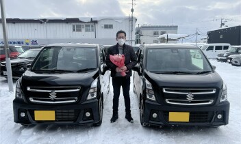 両手にスティングレー