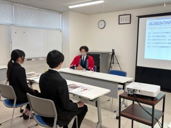 【営業職】会社説明会開催中